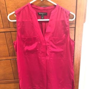 Banana Republic silk magenta top XS